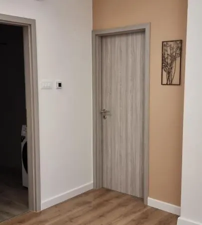 Bruno's House דירה