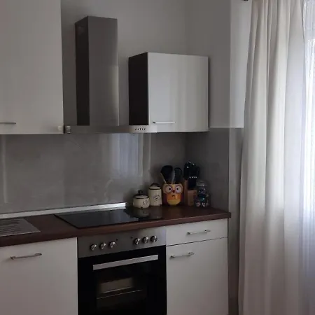 דירה Bruno's House