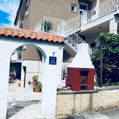 דירה Bruno's House