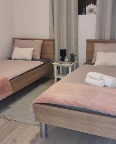 Bruno's House Apartment *