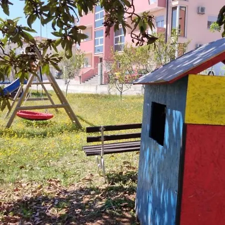 Lägenhet Bruno's House *