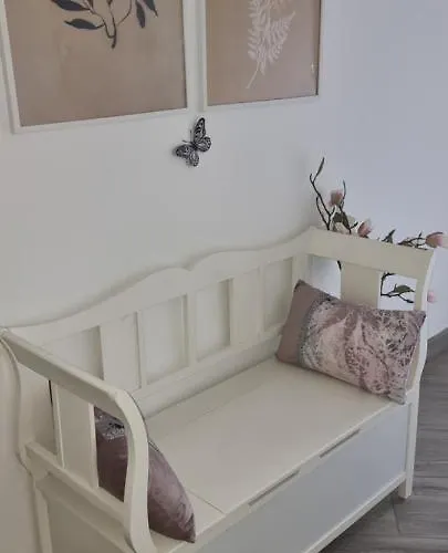 Bruno's House Πούλα