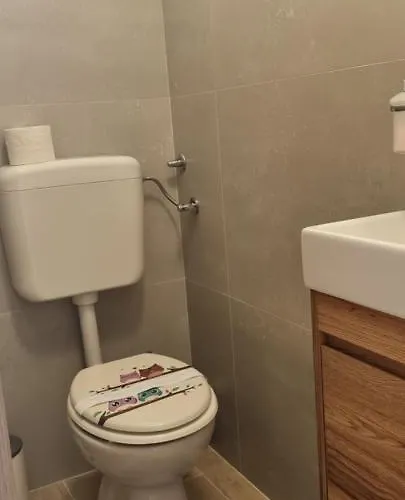 Bruno's House * Póla